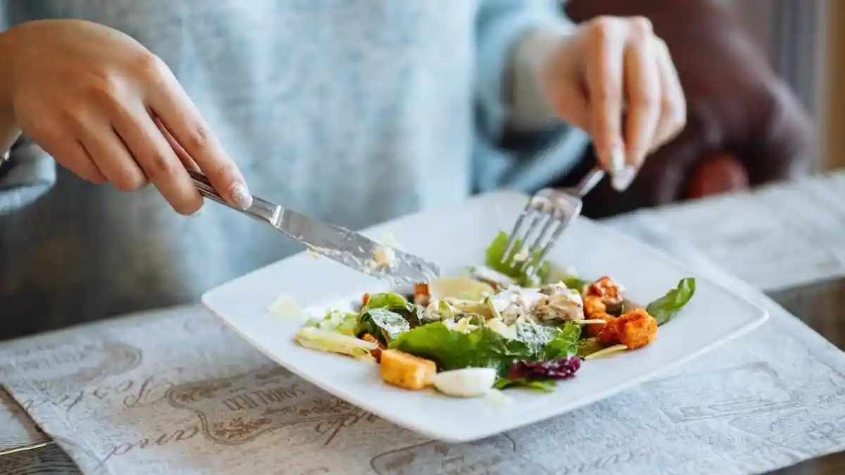 Kebiasaan Doa Sebelum Makan Ternyata Ada Filosofinya, Apa itu?
